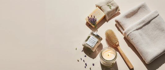 Kit spa natural con jabón artesanal, sales de baño y sachet aromático natural naturales bath bombs