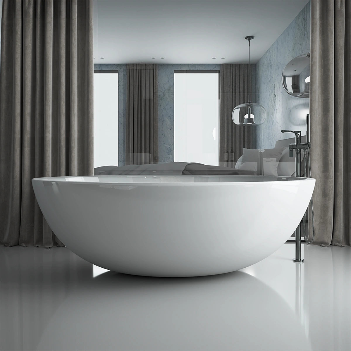 Tina 100-05 en baño moderno con ventanal y cortinas, estilo elegante