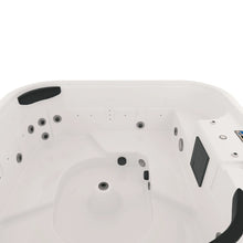 detalle de jets de masaje del spa HEAVEN, combinación de jets direccionales, lumbares y masaje profundo para uso familiar