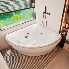 Render de la tina esquinera 30-01 TotalSpa™ instalada en baño interior elegante, con iluminación natural y acabados neutros.
