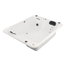 Perspectiva izquierda de la tina de hidromasaje Dublín, ideal para espacios de baño residenciales de lujo.